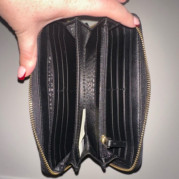 Kate Spade Black fabric wallet with Gold hardware Accents contemporary - Picture 6 of 11